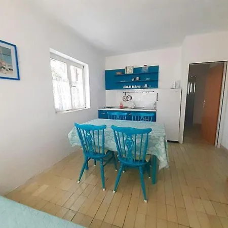 Diego Apartment