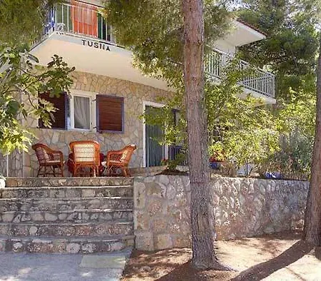 Diego * Sveta Nedelja (Hvar)